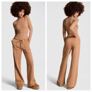 PINK Victoria’s Secret Ivy Fleece High Rise Wide Leg Sweatpants Toffee